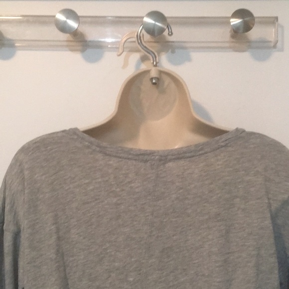 J Crew dolman 3/4 sleeve heathered t-shirt - Picture 4 of 5